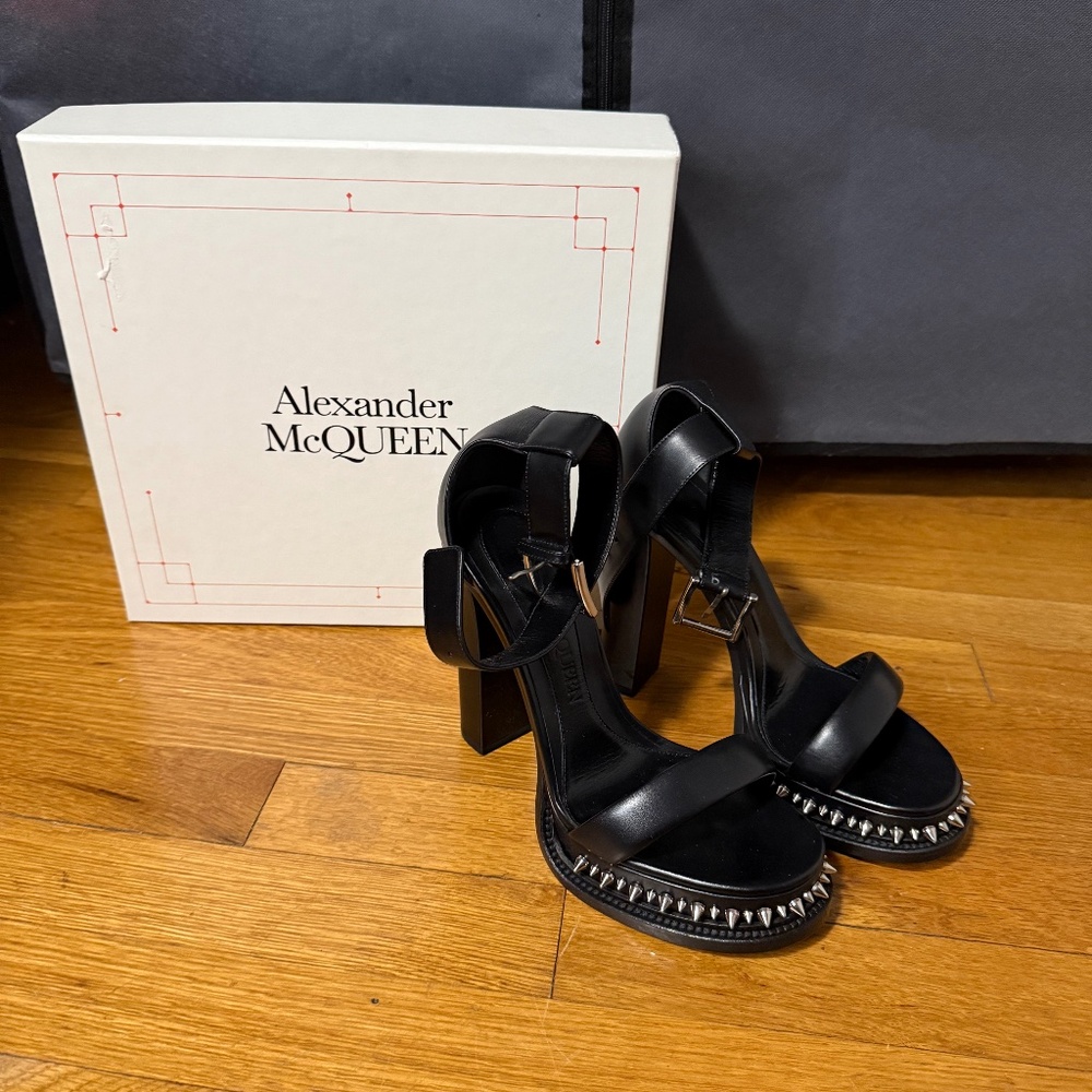 Alexander McQeen black spiked leather platform sandals